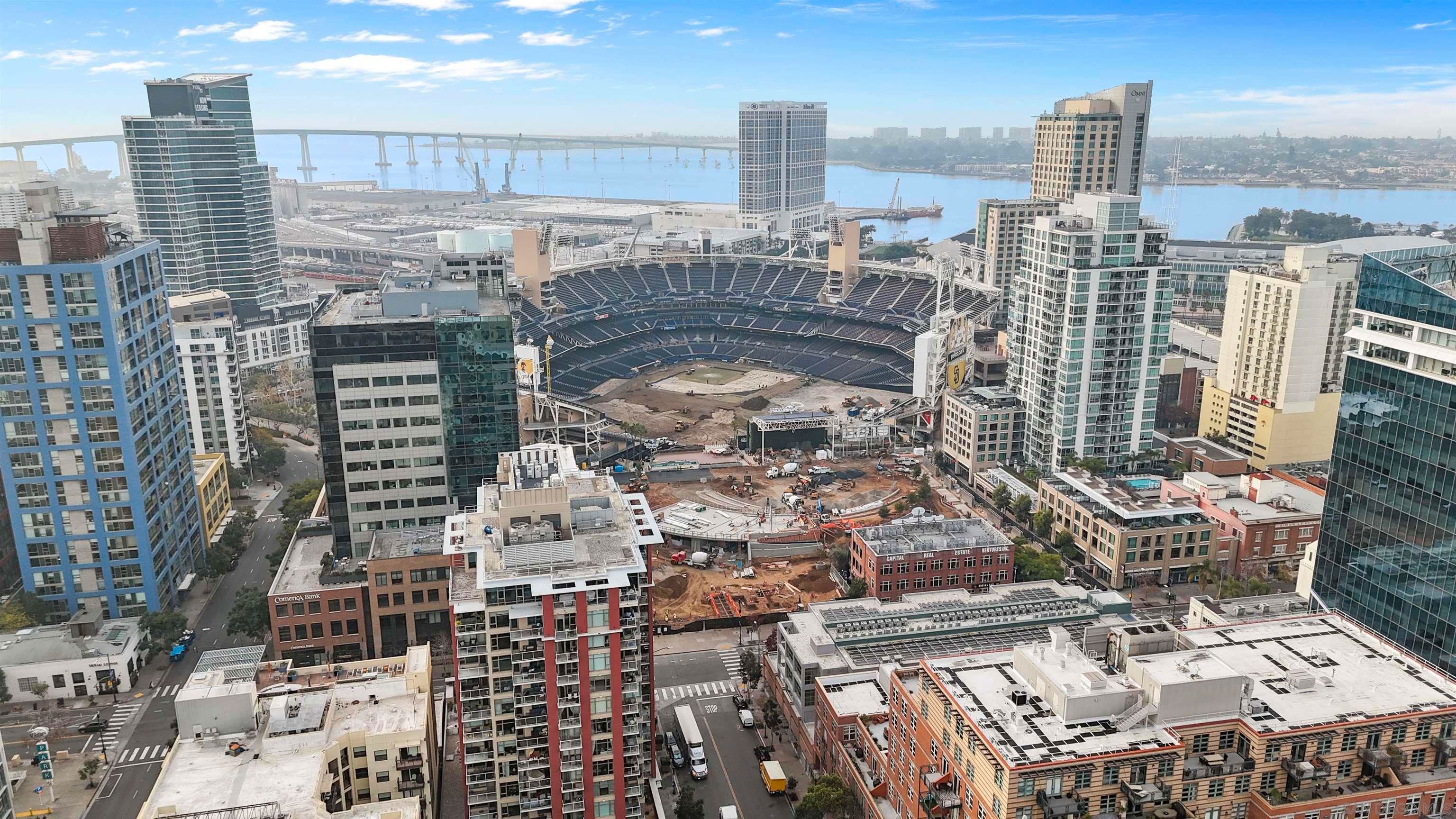 Main Photo: DOWNTOWN Condo for sale: 427 9th Ave #1207 in San Diego