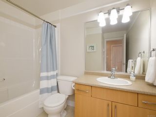 Photo 13: 305 623 Treanor Ave in Langford: La Thetis Heights Condo for sale : MLS®# 874503