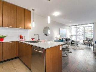 Photo 2: 308 2321 SCOTIA Street in Vancouver: Mount Pleasant VE Condo for sale in "THE SOCIAL" (Vancouver East)  : MLS®# R2237840