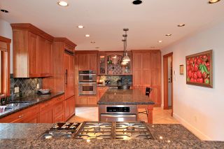 Photo 5: 4175 ST MARYS Avenue in North Vancouver: Upper Lonsdale House for sale : MLS®# V980025