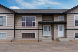 Photo 1: 39 4702 53 Avenue: Camrose Row/Townhouse for sale : MLS®# A1216541