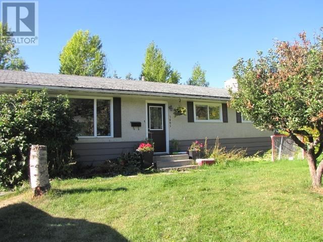 Main Photo: 1065 N NINTH AVENUE in Williams Lake: House for sale : MLS®# R2726009