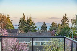 Photo 34: 1664 144 Street in Surrey: Sunnyside Park Surrey House for sale (South Surrey White Rock)  : MLS®# R2570725