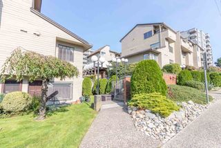 Photo 3: 414 1363 CLYDE Avenue in West Vancouver: Ambleside Condo for sale in "PLACE FOURTEEN" : MLS®# R2504300
