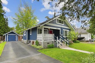 Photo 1: 11338 MAPLE Crescent in Maple Ridge: Southwest Maple Ridge House for sale in "Hammond" : MLS®# R2880248