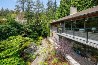 Photo 2: 6790 MARINE Drive in West Vancouver: Whytecliff House for sale : MLS®# R2681789