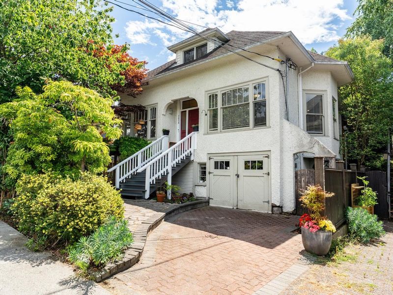 FEATURED LISTING: 2656 - 2658 3RD Avenue West Vancouver