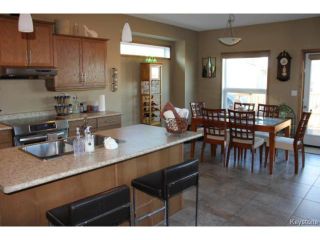 Photo 2: 91 Desrosiers Drive in WINNIPEG: Transcona Residential for sale (North East Winnipeg)  : MLS®# 1320703