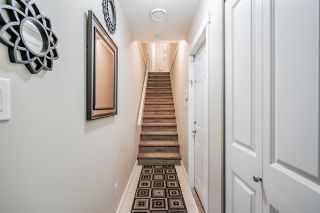 Photo 4: 26 6736 SOUTHPOINT Drive in Burnaby: South Slope Townhouse for sale in "Southpointe" (Burnaby South)  : MLS®# R2810730