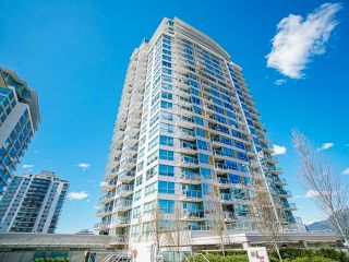 FEATURED LISTING: 1606 - 112 13TH Street East North Vancouver