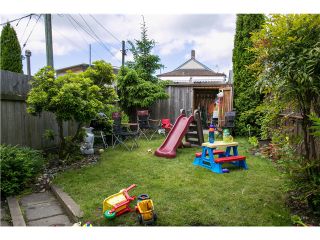 Photo 18: 4785 GLADSTONE Street in Vancouver: Victoria VE House for sale (Vancouver East)  : MLS®# V1067548