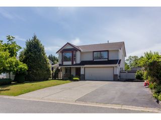 Main Photo: 18688 56A Avenue in Surrey: Cloverdale BC House for sale in "Fairway Estates" (Cloverdale)  : MLS®# R2078408