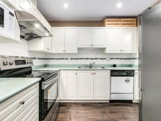 Photo 9: 307 523 WHITING Way in Coquitlam: Coquitlam West Condo for sale in "Brookside Manor" : MLS®# R2683619
