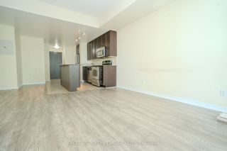 Photo 3: 2104 225 Webb Drive in Mississauga: City Centre Condo for lease : MLS®# W8262986