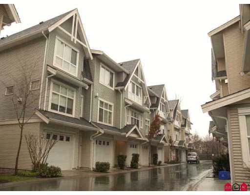 Main Photo: 14 6450 199TH Street in Langley: Willoughby Heights Townhouse for sale in "LOGANS LANDING" : MLS®# F2702203