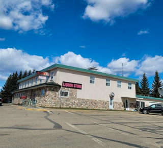 Photo 4: 13 room motel for sale South Edmonton Alberta: Commercial for sale