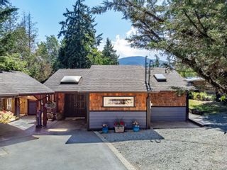 Photo 1: 2089 East Wellington Rd in Nanaimo: Na South Jingle Pot House for sale : MLS®# 933100