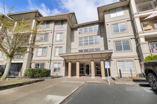 Photo 1: 415 45559 YALE Road in Chilliwack: Chilliwack Proper South Condo for sale in "The Vibe" : MLS®# R2871824