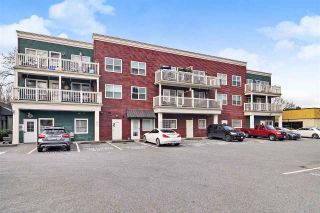 Photo 14: 203 9124 GLOVER Road in Langley: Fort Langley Condo for sale in "Heritage Manor" : MLS®# R2441063