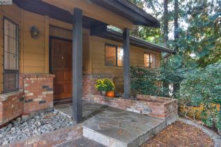 Photo 2: 8679 Forest Park Dr in NORTH SAANICH: NS Dean Park House for sale (North Saanich)  : MLS®# 772597