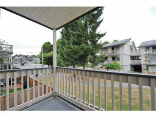 Photo 13: 208 780 PREMIER Street in North Vancouver: Lynnmour Condo for sale in "Edgewater Estates" : MLS®# V1076882