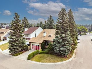 Photo 2: 312 Ranchridge Court NW in Calgary: Ranchlands Detached for sale : MLS®# A1130009