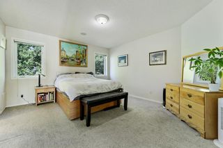 Photo 26: 77 Strathridge Crescent SW in Calgary: Strathcona Park Detached for sale : MLS®# A1254965