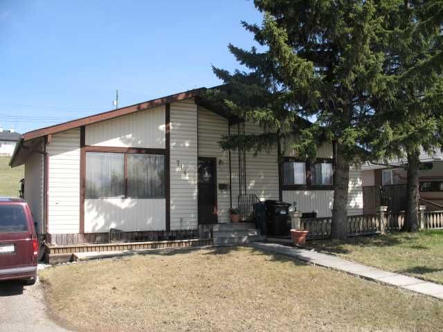 FEATURED LISTING: 714 OLYMPIA Drive Southeast CALGARY