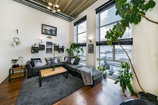 Photo 4: 215 1220 E PENDER Street in Vancouver: Strathcona Condo for sale in "THE WORKSHOP" (Vancouver East)  : MLS®# R2466369
