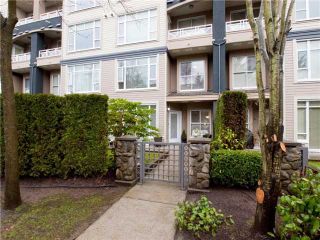 Photo 3: 105 3600 WINDCREST Drive in North Vancouver: Roche Point Townhouse for sale in "WINDSONG" : MLS®# V932458