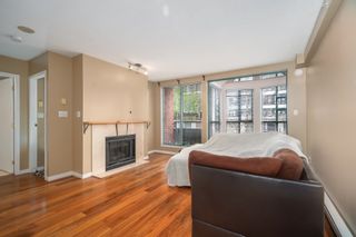 Photo 3: 414 939 HOMER Street in Vancouver: Yaletown Condo for sale in "The Pinnacle" (Vancouver West)  : MLS®# R2799054