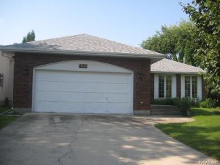 Photo 2: 422 Bonner Avenue in WINNIPEG: North Kildonan Residential for sale (North East Winnipeg)  : MLS®# 1529206