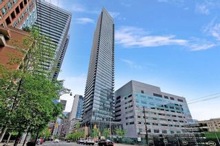 Photo 1: 4305 832 Bay Street in Toronto: Bay Street Corridor Condo for sale (Toronto C01)  : MLS®# C5736557