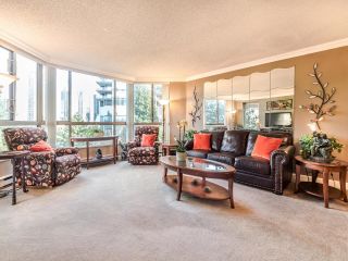 Photo 3: 604 4350 BERESFORD Street in Burnaby: Metrotown Condo for sale in "Carlton on the Park" (Burnaby South)  : MLS®# R2651162