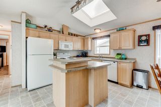 Photo 2: 153 Spring Haven Mews SE: Airdrie Detached for sale : MLS®# A1063190