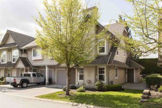 Photo 1: 21 23085 118 Avenue in Maple Ridge: East Central Townhouse for sale in "SOMMERVILLE GARDENS" : MLS®# R2360338