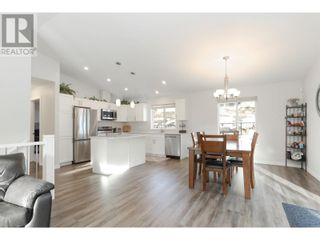 Photo 17: 7105 Dunwaters Road Fintry: Okanagan Shuswap Real Estate Listing: MLS®# 10308926