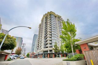 Photo 16: 701 610 VICTORIA Street in New Westminster: Downtown NW Condo for sale in "THE POINT" : MLS®# R2392846
