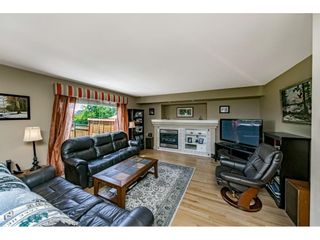 Photo 7: 20624 66A Avenue in Langley: Willoughby Heights House for sale in "Berkshire" : MLS®# R2691621