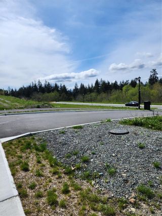Photo 2: 905 Old Victoria Rd in Nanaimo: Na South Nanaimo Land for sale : MLS®# 930414