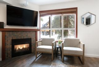 Photo 5: 24 4388 NORTHLANDS Boulevard in Whistler: Whistler Village Townhouse for sale in "Glacier's Reach" : MLS®# R2874850