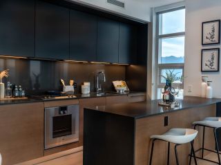 Photo 12: 3805 1289 HORNBY Street in Vancouver: Downtown VW Condo for sale in "One Burrard Place" (Vancouver West)  : MLS®# R2870544