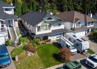Photo 2: 1463 BLACKWATER Place in Coquitlam: Westwood Plateau House for sale : MLS®# R2615092