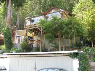 Photo 4: 312 MUNROE Avenue: Cultus Lake House for sale in "Cultus Lake Park" : MLS®# R2570268
