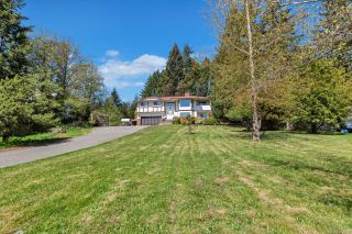 Photo 2: 413a Coralee Pl in Langford: La Thetis Heights House for sale : MLS®# 873835