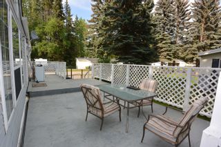 Photo 2: 4 4430 16 Highway in Smithers: Smithers - Town Manufactured Home for sale (Smithers And Area)  : MLS®# R2701250
