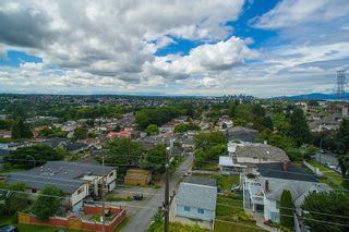 Photo 8: 3810 PENDER STREET in Burnaby North: Home for sale : MLS®# R2095251