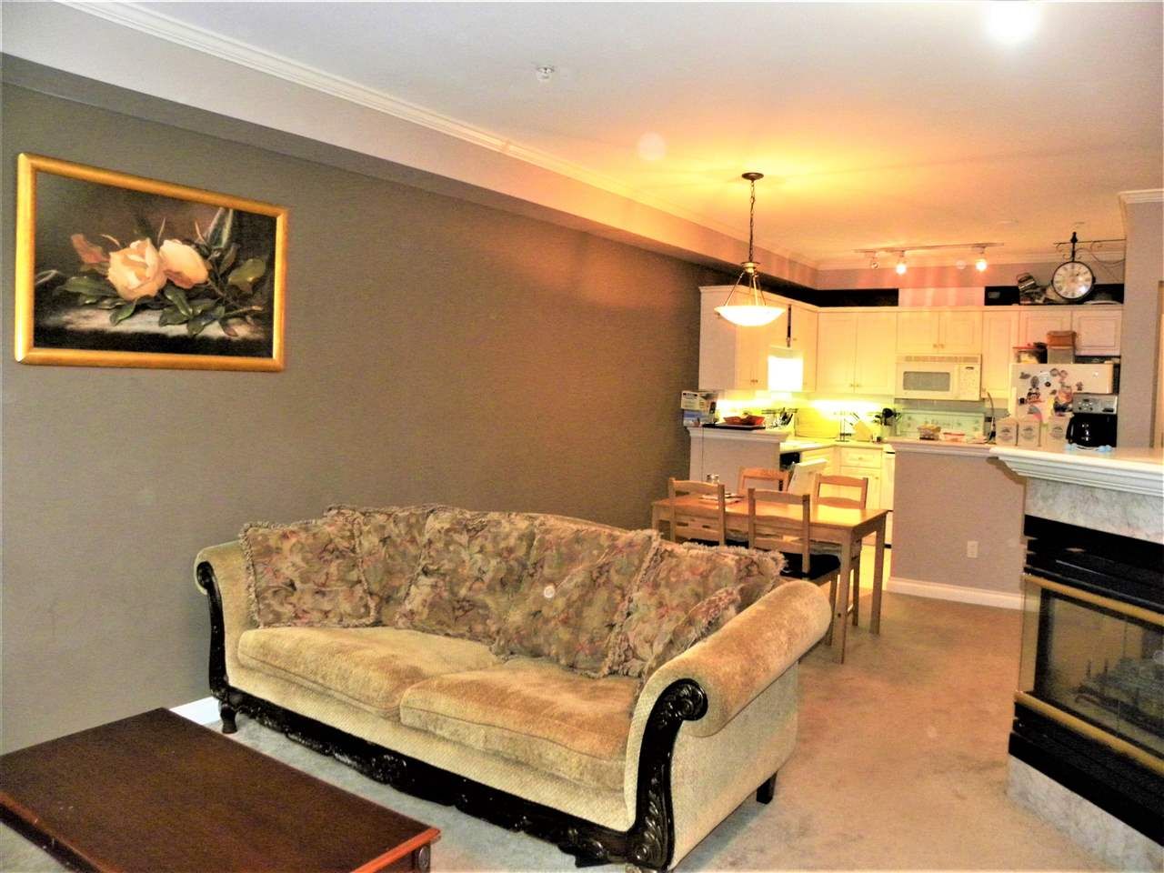 Photo 5: Photos: 224 1185 PACIFIC Street in Coquitlam: North Coquitlam Condo for sale in "CENTREVILLE" : MLS®# R2236643
