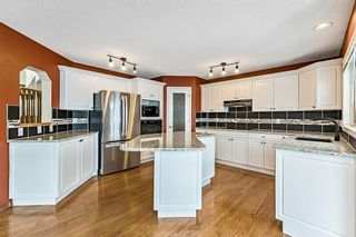 Photo 8: 11212 Valley Ridge Drive NW in Calgary: Valley Ridge Detached for sale : MLS®# A2016917