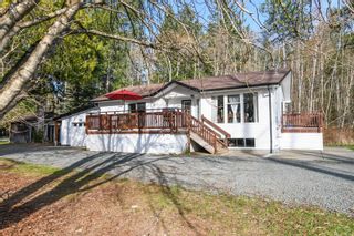Photo 1: 7608 N Island Hwy in Black Creek: CV Merville Black Creek House for sale (Comox Valley)  : MLS®# 870847